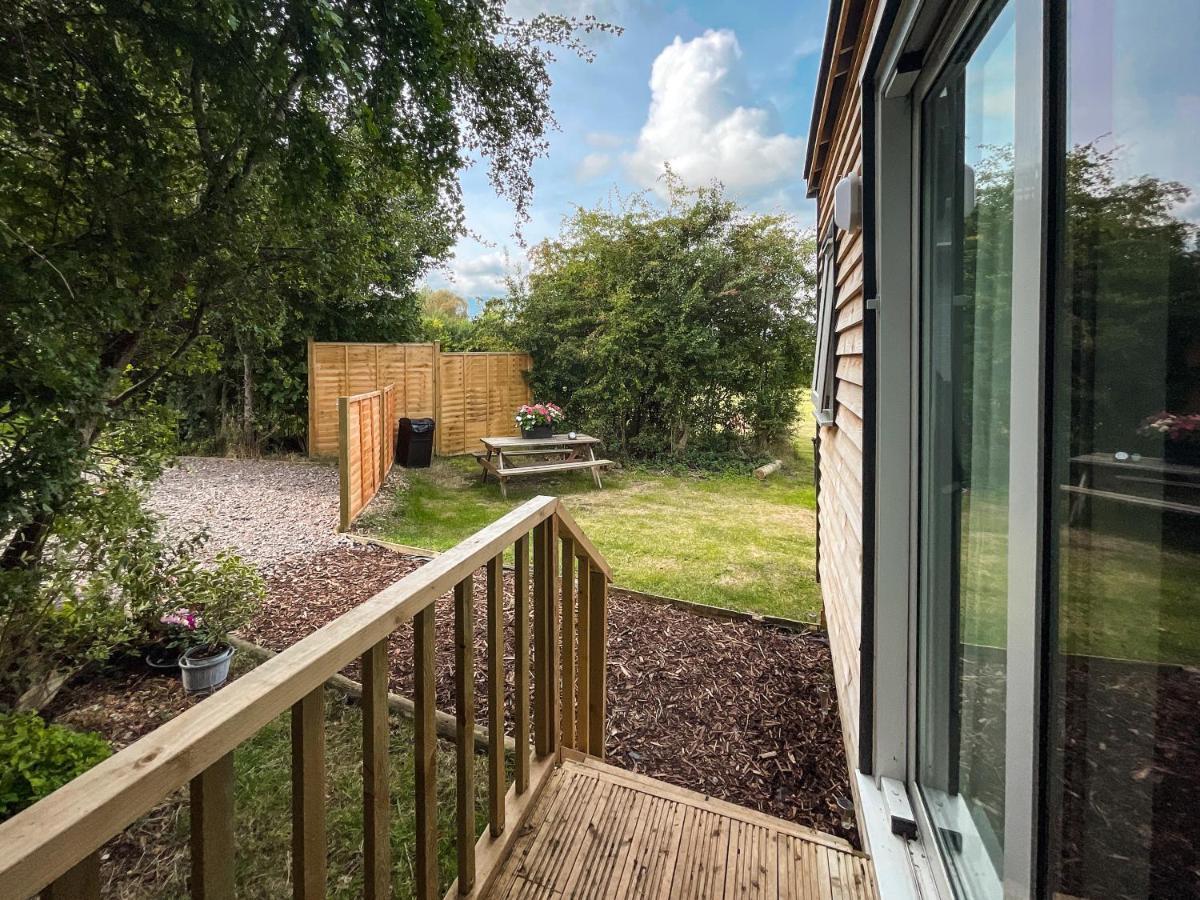 Shepherds Hut Bath Wick  Exteriör bild