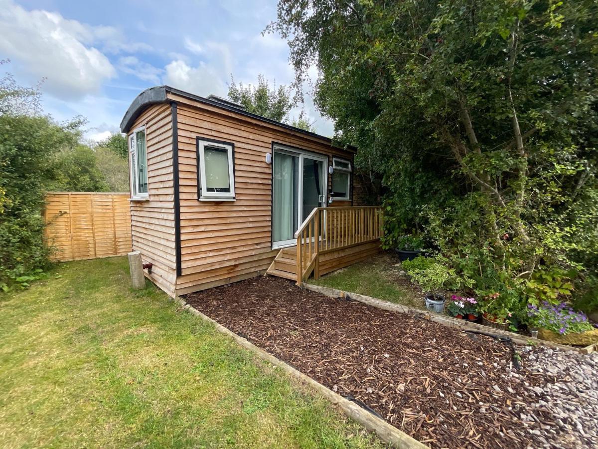 Shepherds Hut Bath Wick  Exteriör bild